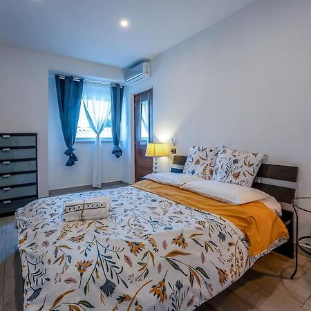 Appartamento Borgo Antico Paruzzaro Exterior foto